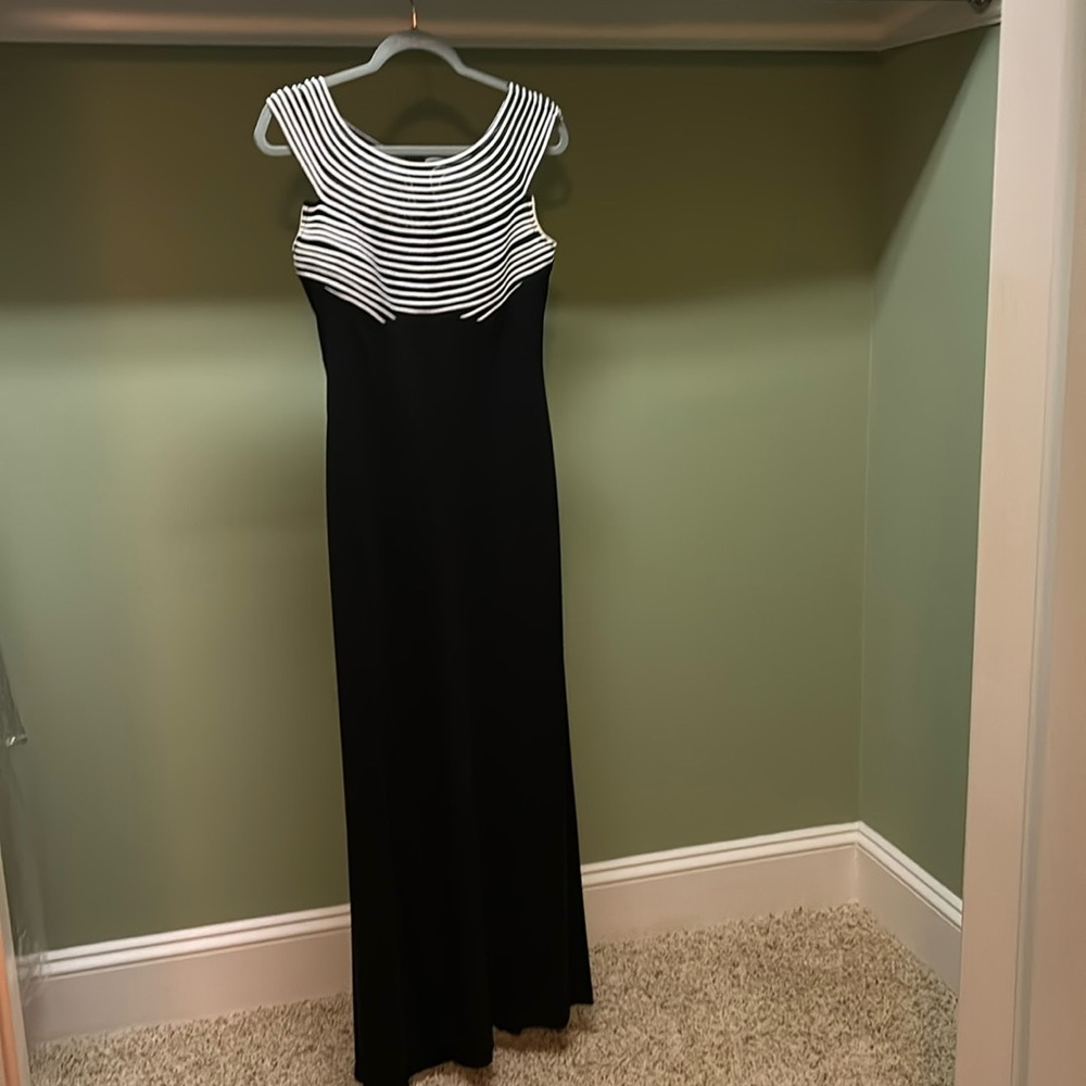 Black gown. Beautiful